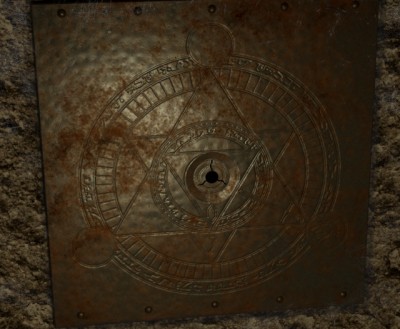 metal_obok_drzwi_wilka_m.jpg